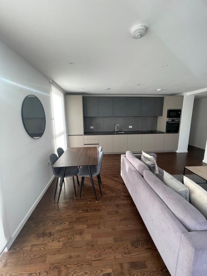 Immaculate 2Bed Apartment In London- City Views Екстер'єр фото
