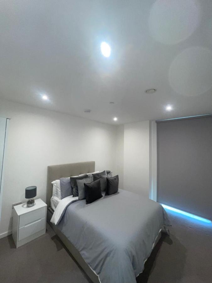 Immaculate 2Bed Apartment In London- City Views Екстер'єр фото