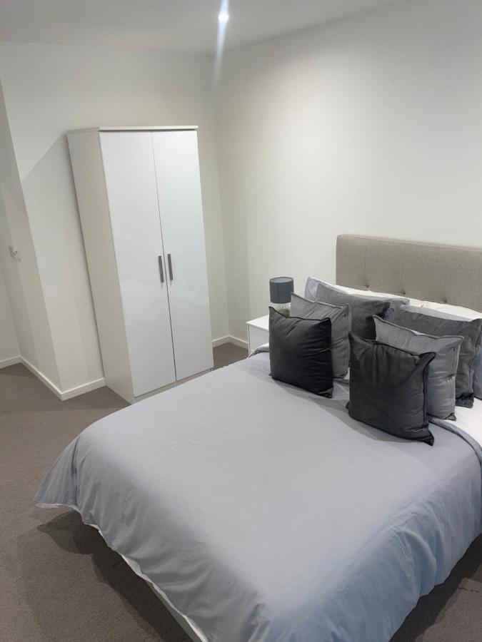 Immaculate 2Bed Apartment In London- City Views Екстер'єр фото